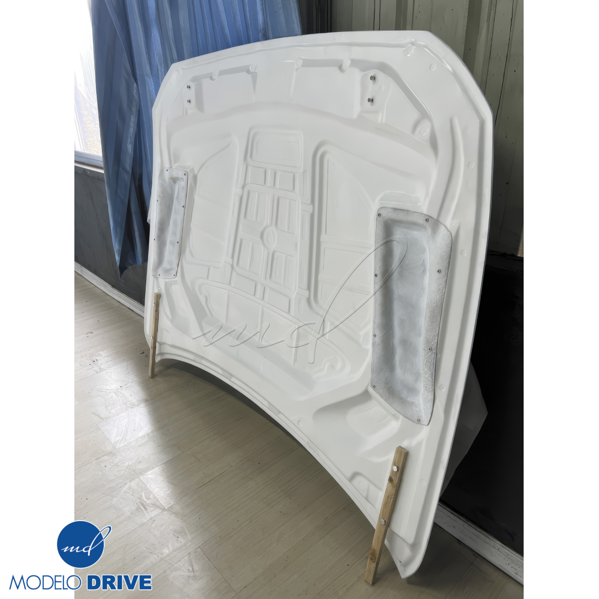 Modify your BMW 5-Series 2011 with our Exterior/Hoods -