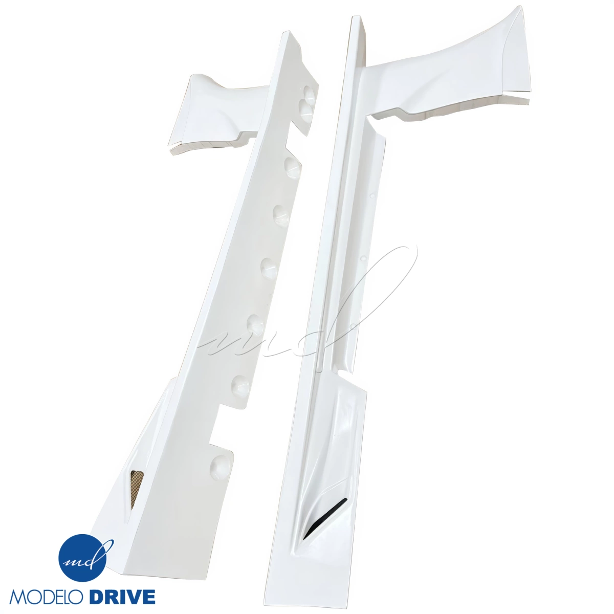 Modify your Nissan GT-R 2009 with our Exterior/Side Skirts - 6