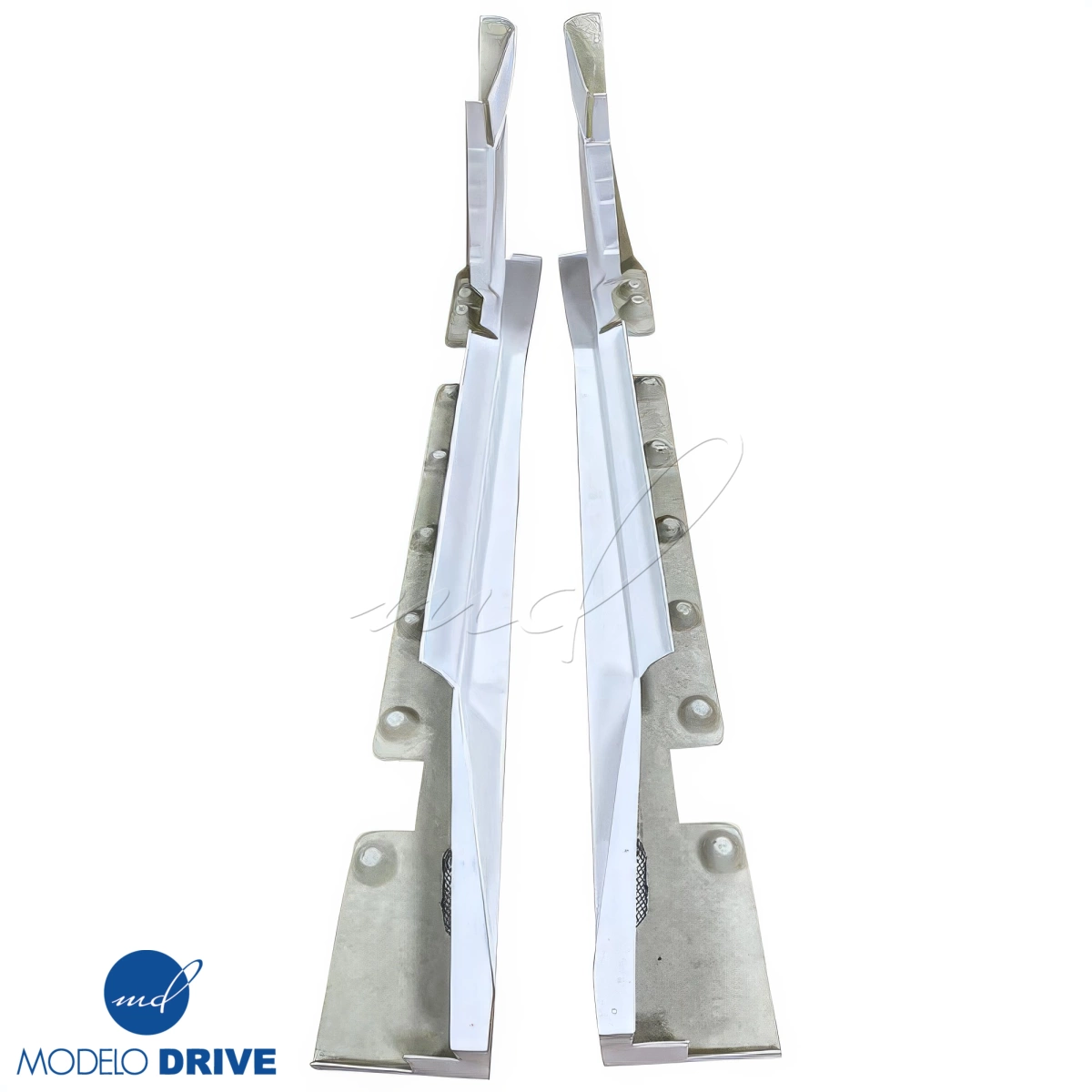 Modify your Nissan GT-R 2009 with our Exterior/Side Skirts - 7