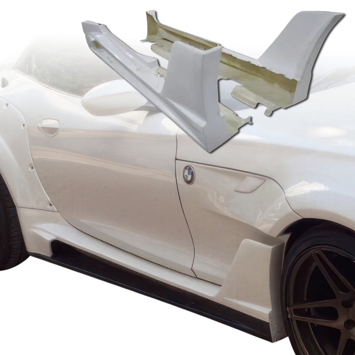 Modify your BMW Z4 2009 with our Exterior/Side Skirts - 