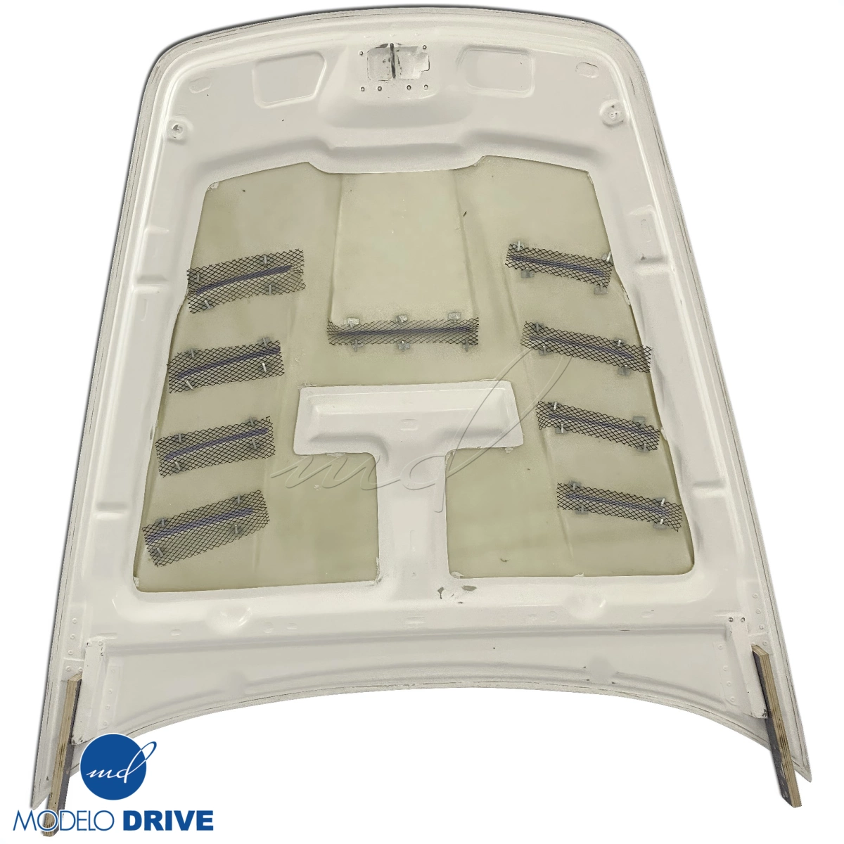 Modify your Maserati Quattroporte 2005 with our Exterior/Hoods - 16