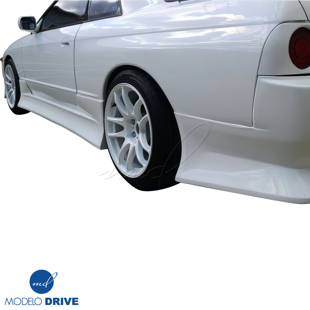 Modify your Nissan Skyline R32 GTS 1990 with our Exterior/Side Skirts - 