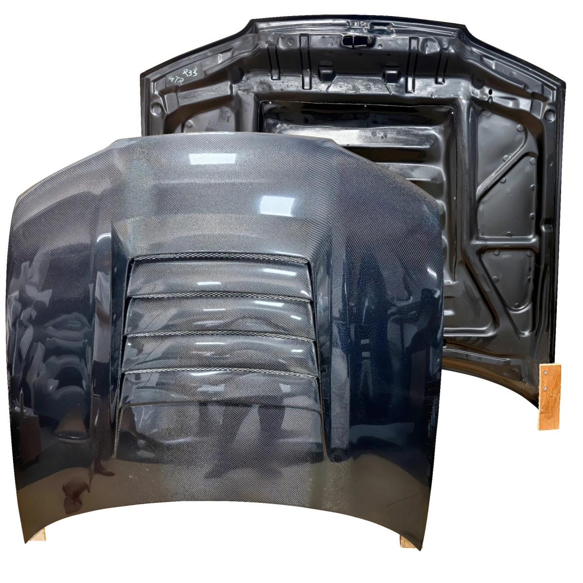 Modify your Nissan Skyline (R33) GTS 1993 with our Exterior/Hoods - 1