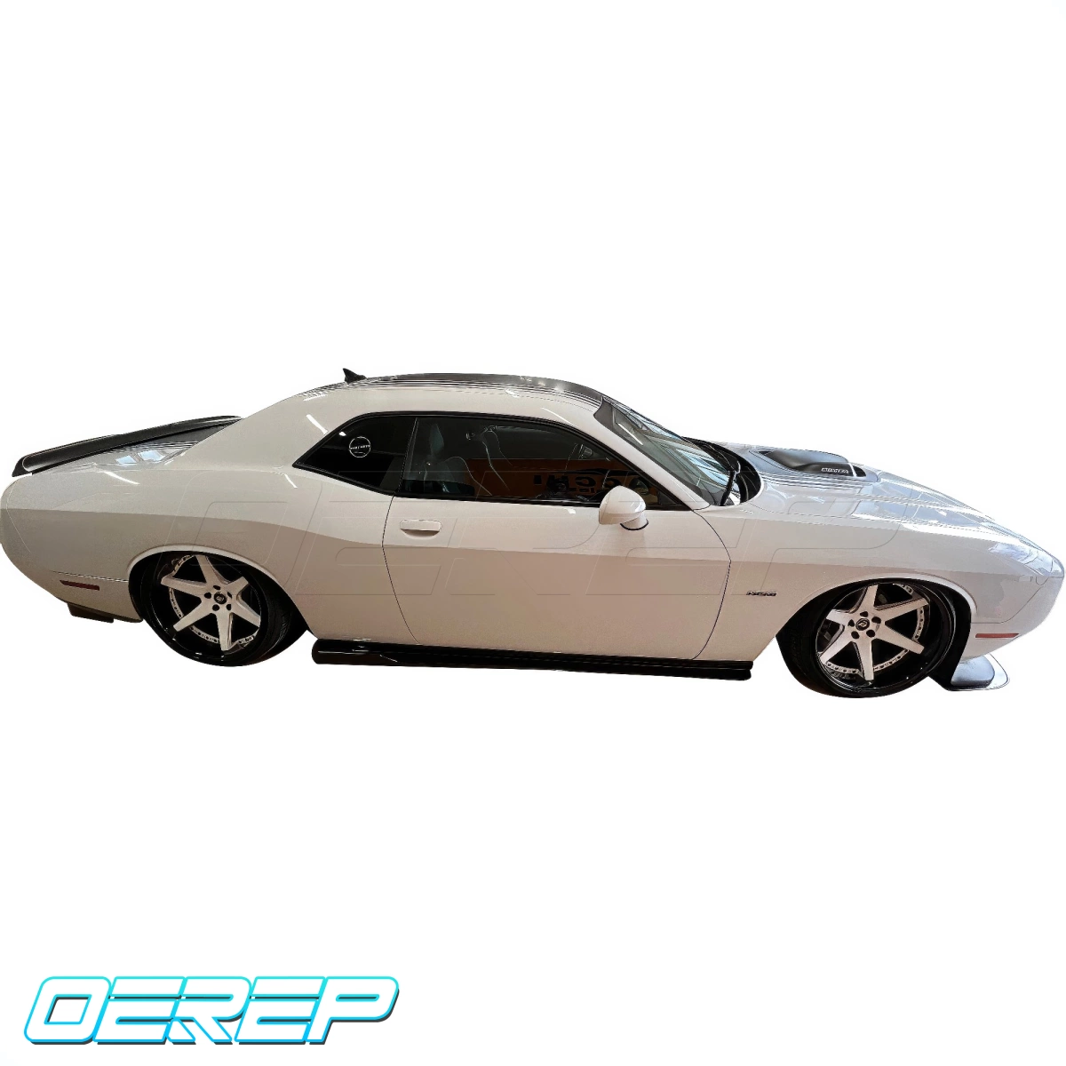 Modify your Dodge Challenger 2008 with our Exterior/Hoods - 3