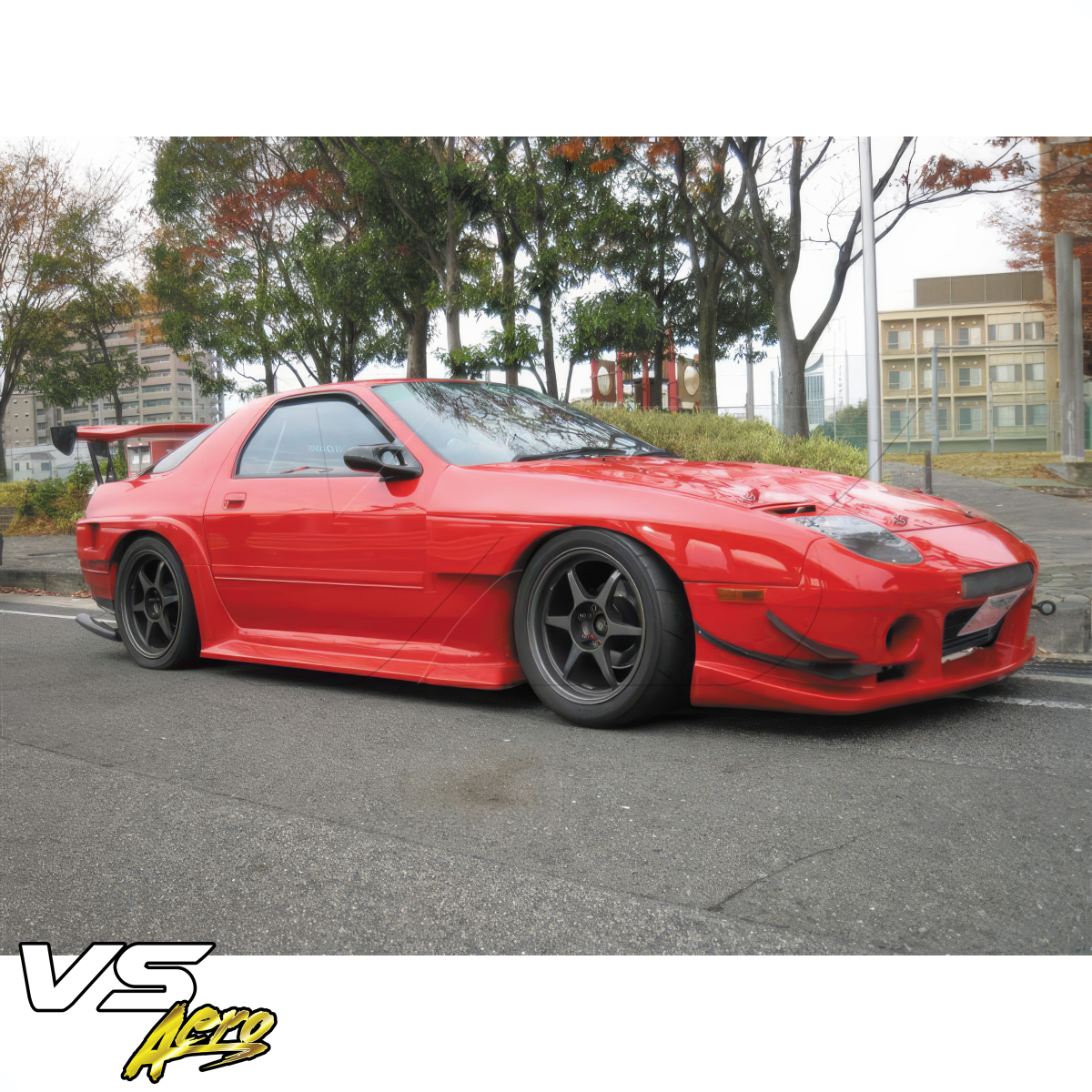 Modify your Mazda RX-7 1986 with our Exterior/Side Skirts - 