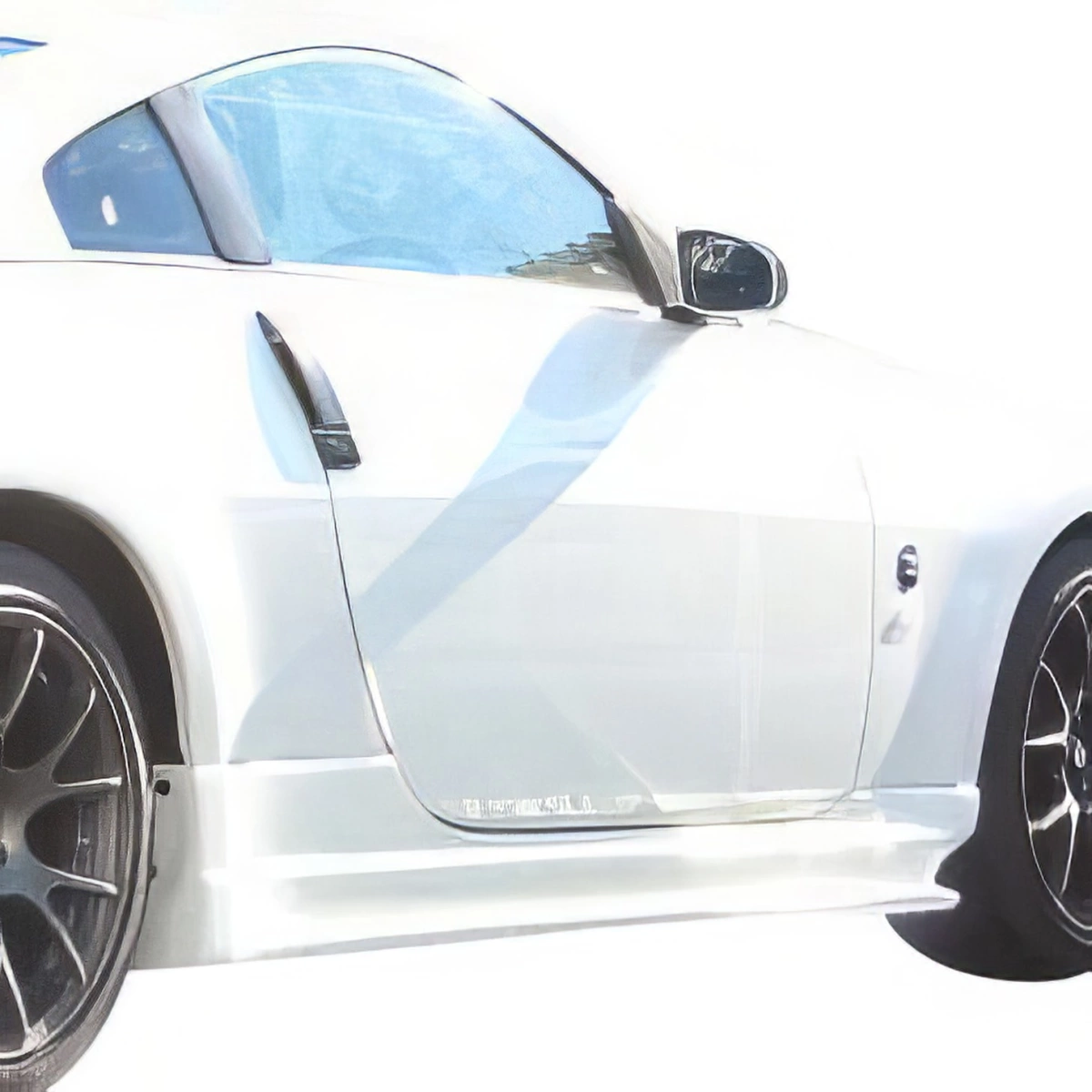 Modify your Nissan 350Z 2003 with our Exterior/Complete Body Kits - 1