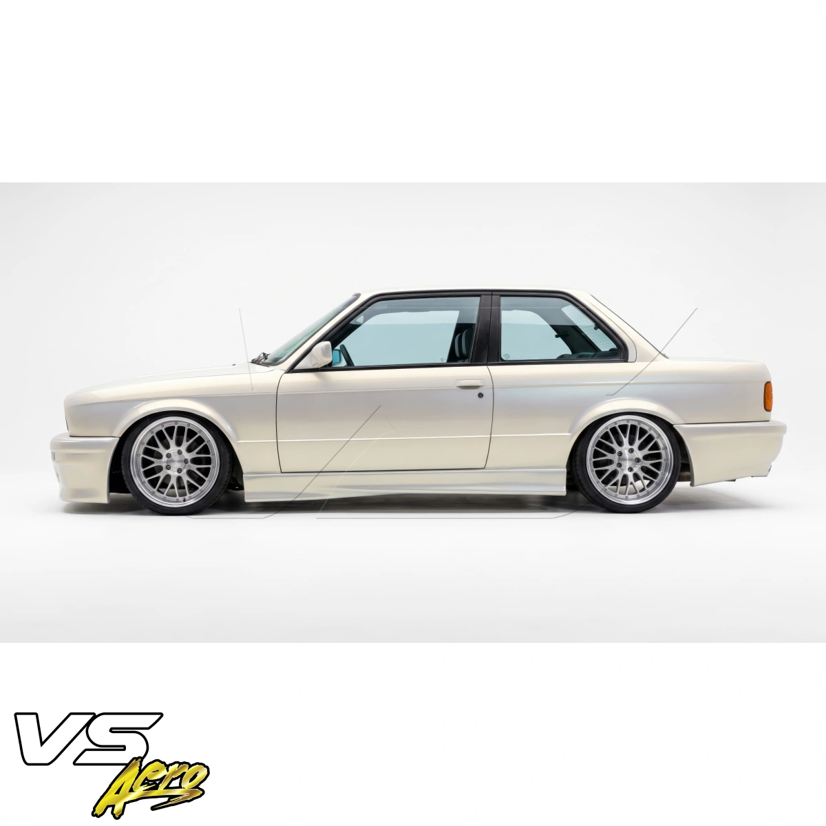 Modify your BMW 3-Series 1984 with our Exterior/Complete Body Kits - 6