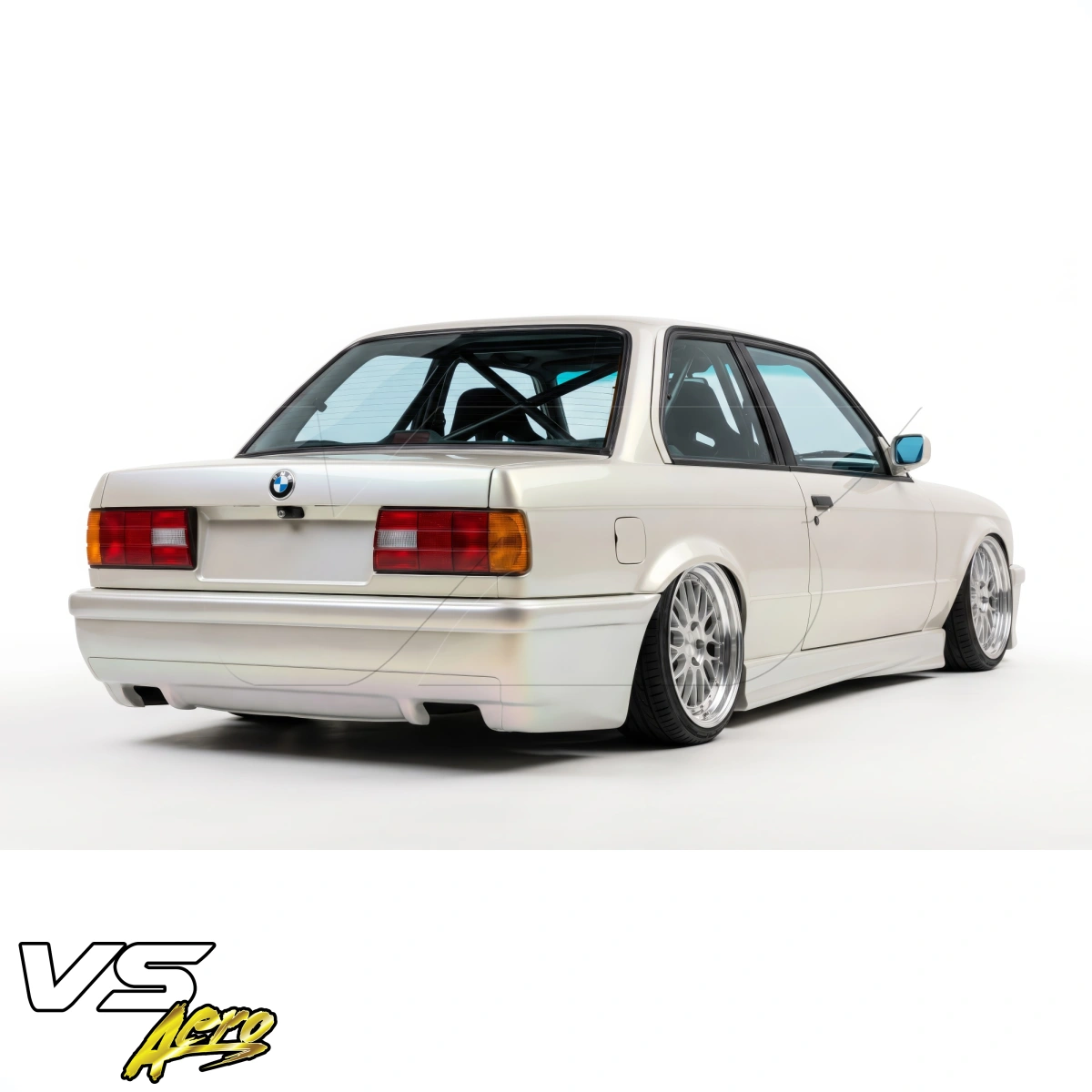Modify your BMW 3-Series 1984 with our Exterior/Complete Body Kits - 22