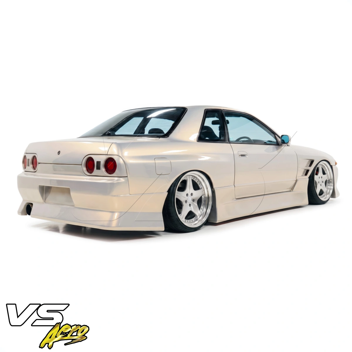 Modify your Nissan Skyline (R32) GTS 1990 with our Exterior/Complete Body Kits - 3