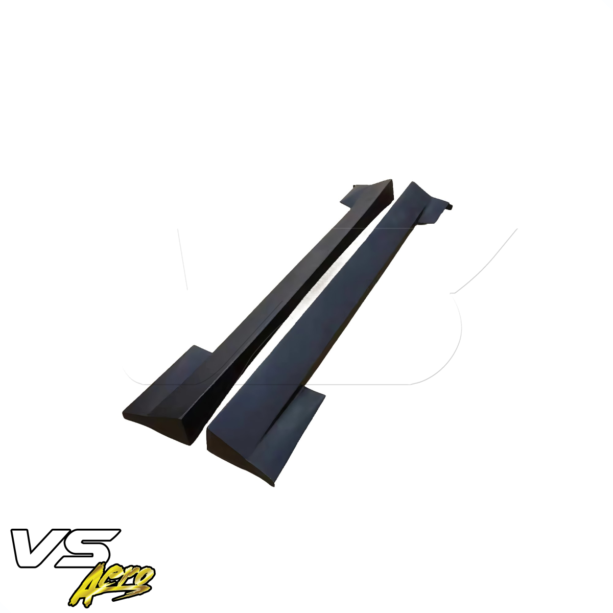 Modify your Nissan Skyline R31 1985 with our Exterior/Side Skirts - 