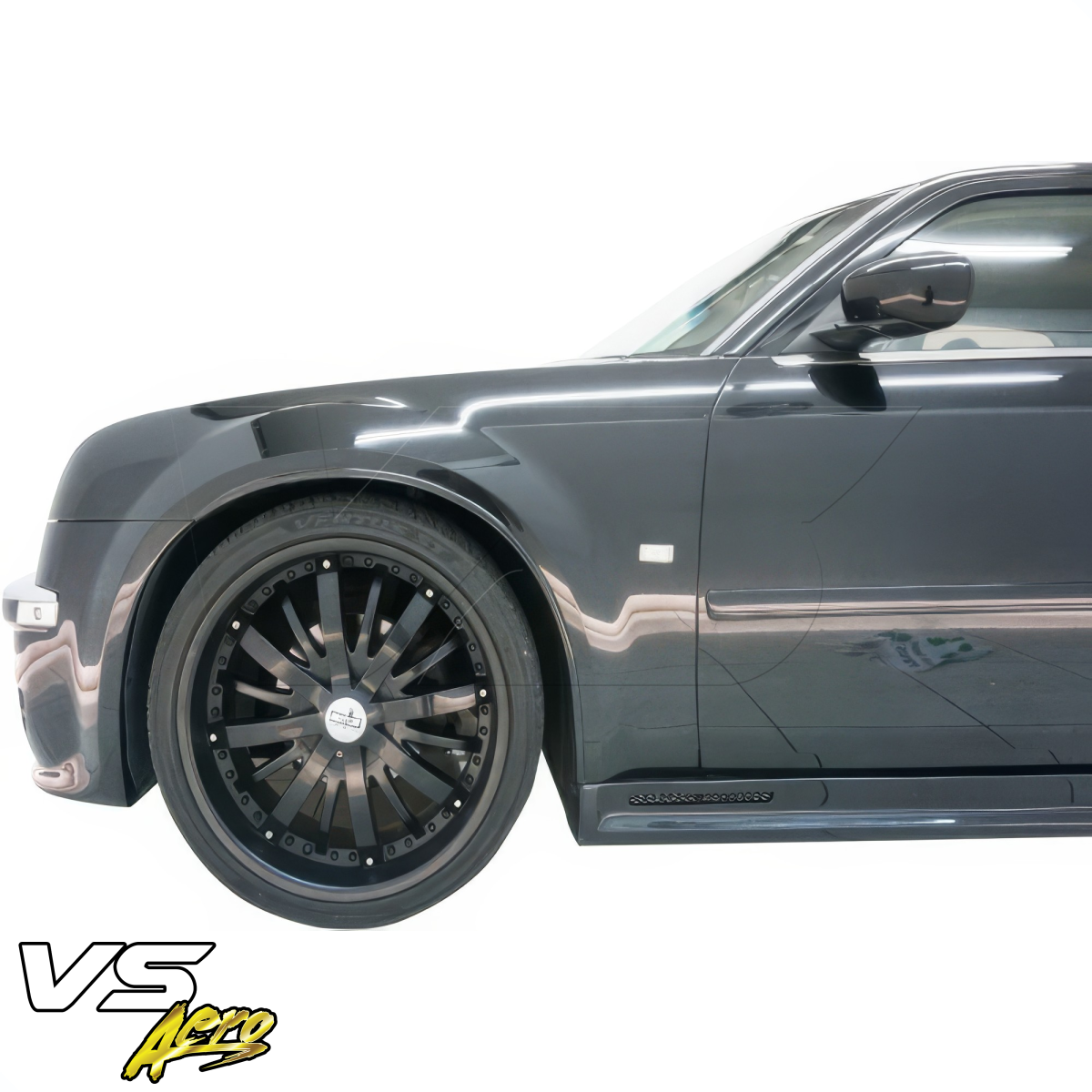 Modify your Chrysler 300 2005 with our Exterior/Side Skirts - 