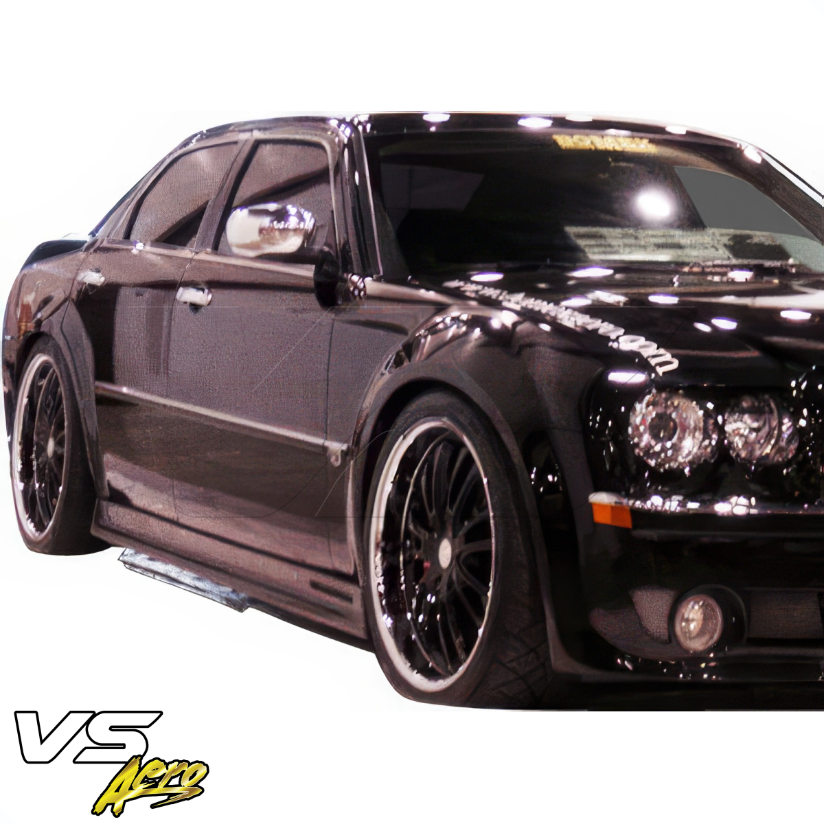 Modify your Chrysler 300 2005 with our Exterior/Side Skirts - 