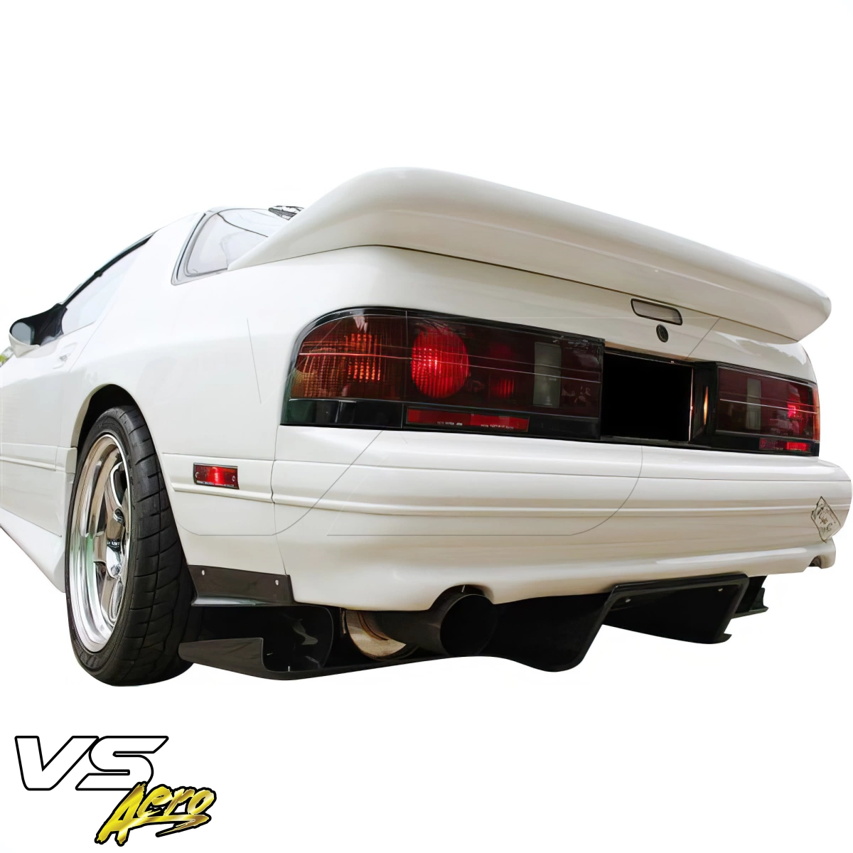 Modify your Mazda RX-7 1986 with our Exterior/Complete Body Kits - 2