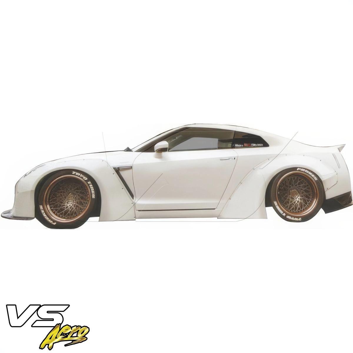 Modify your Nissan GT-R 2009 with our Exterior/Complete Body Kits - 3