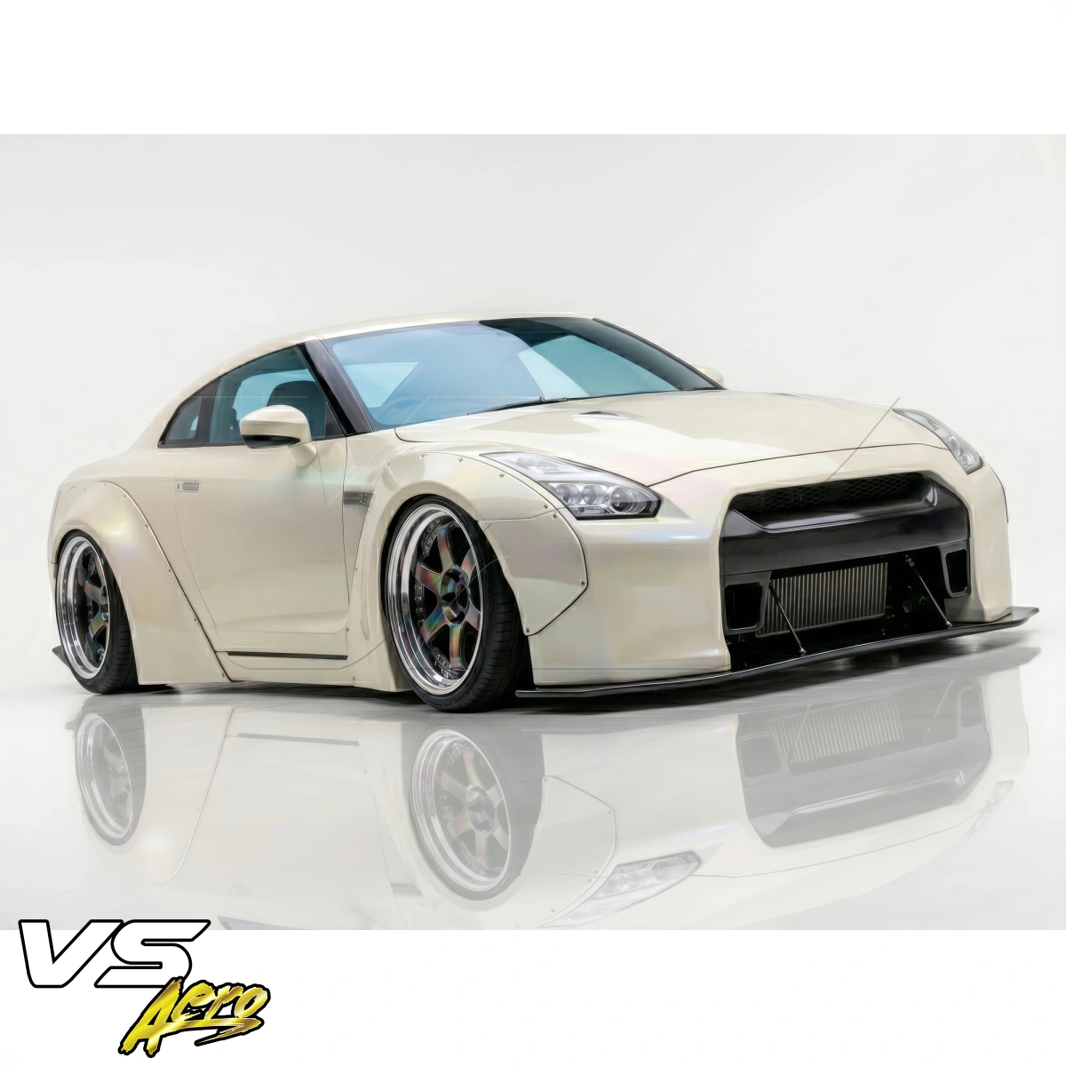 Modify your Nissan GT-R 2009 with our Exterior/Complete Body Kits - 15