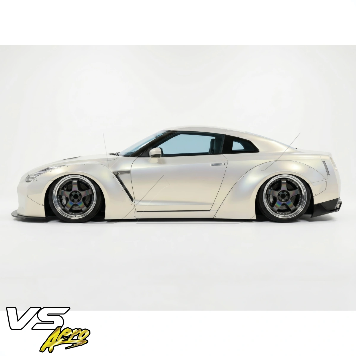 Modify your Nissan GT-R 2009 with our Exterior/Complete Body Kits - 17