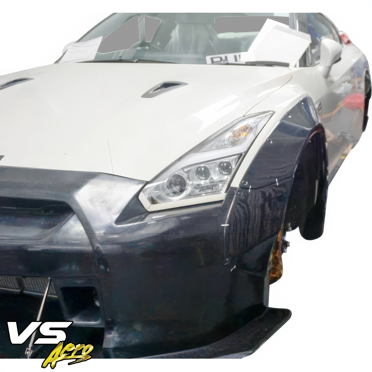 Modify your Nissan GT-R 2009 with our Exterior/Complete Body Kits - 10