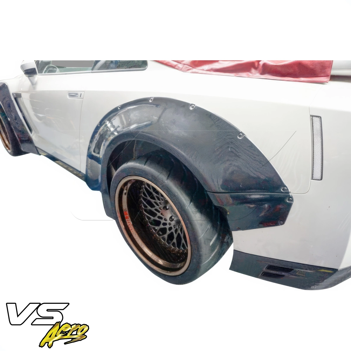 Modify your Nissan GT-R 2009 with our Exterior/Fenders - 3