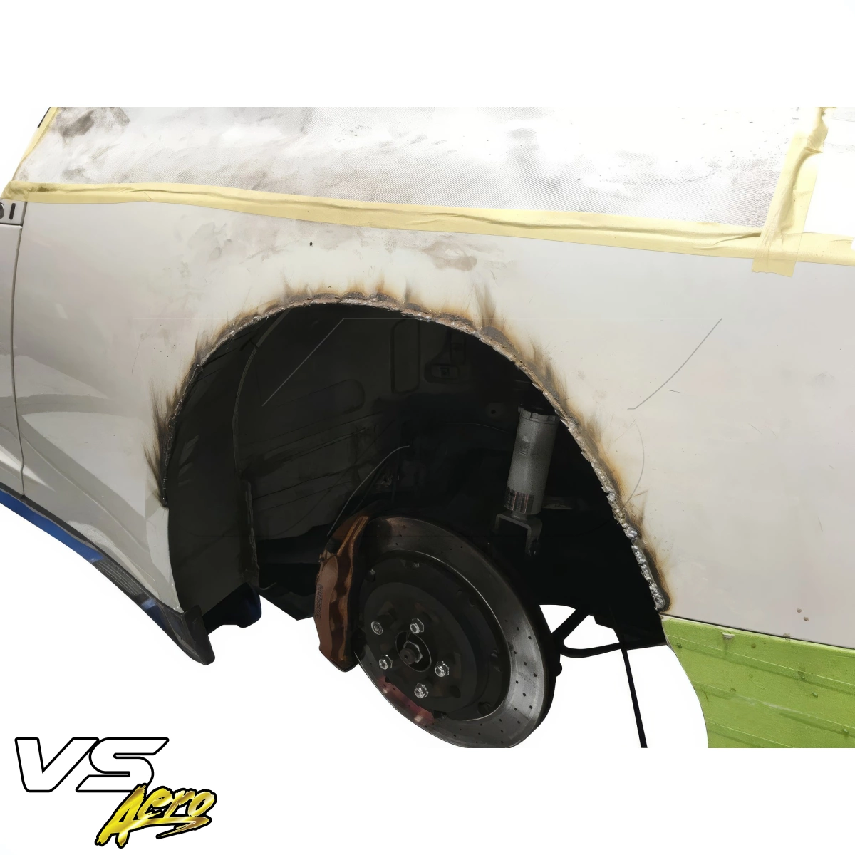 Modify your Nissan GT-R 2009 with our Exterior/Fenders - 5