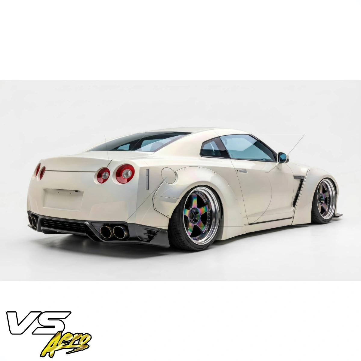 Modify your Nissan GT-R 2009 with our Exterior/Fenders - 13