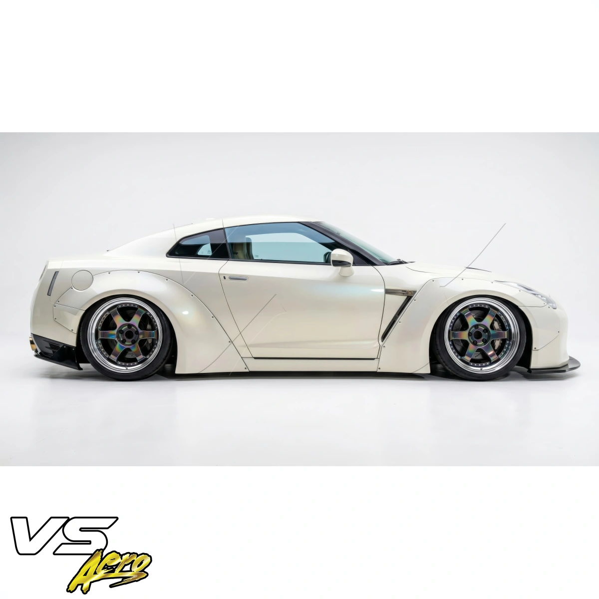 Modify your Nissan GT-R 2009 with our Exterior/Fenders - 14