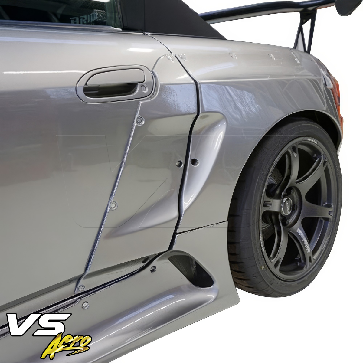 Modify your Honda S2000 2000 with our Exterior/Side Skirts - 