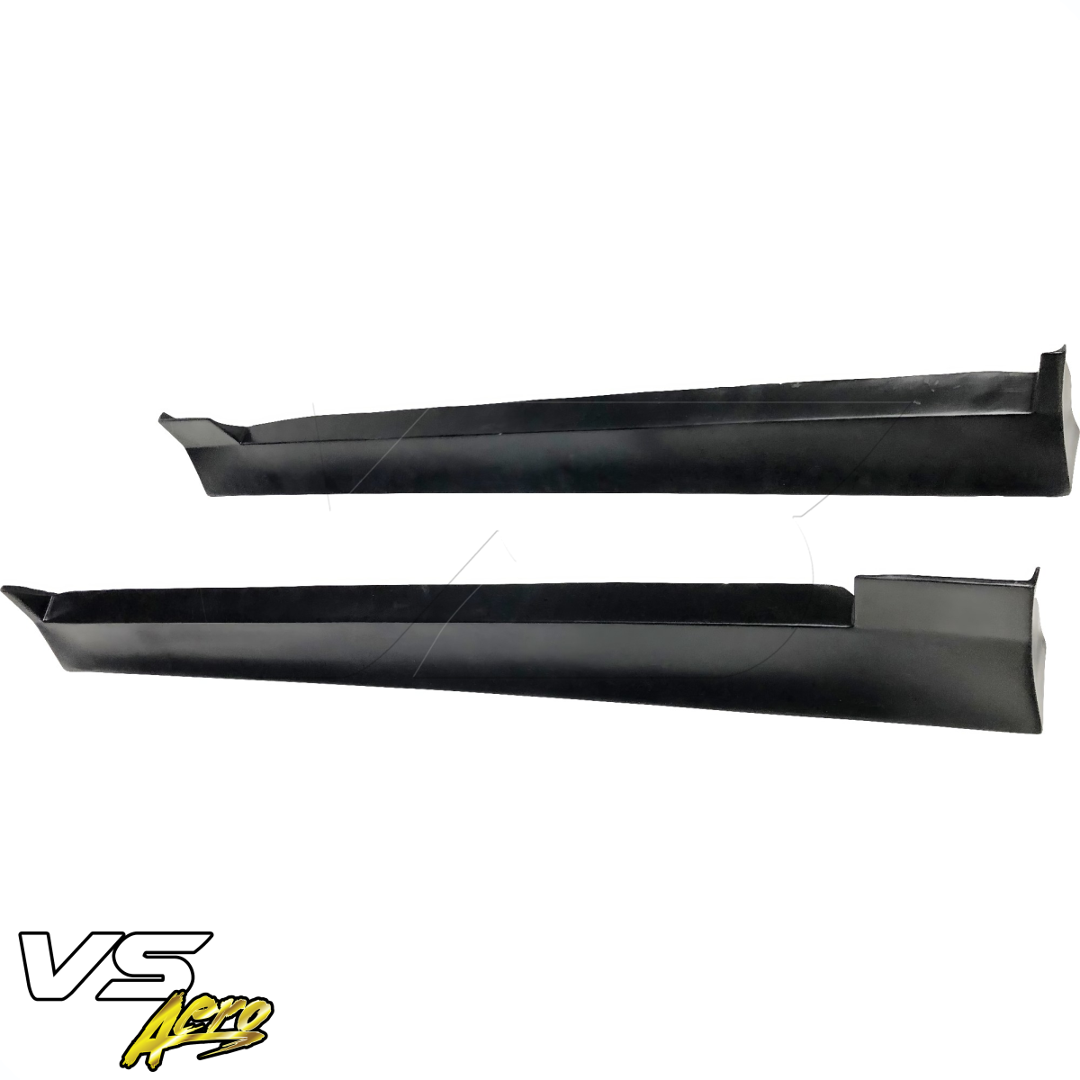 Modify your Nissan Laurel 1989 with our Exterior/Side Skirts - 