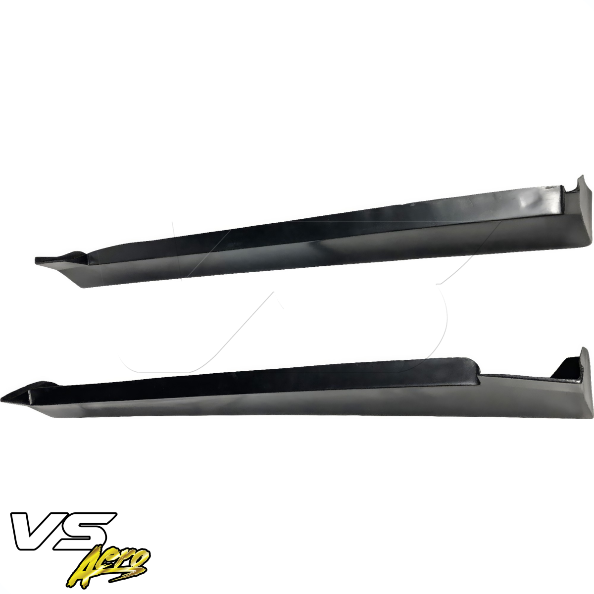 Modify your Nissan Laurel 1989 with our Exterior/Side Skirts - 