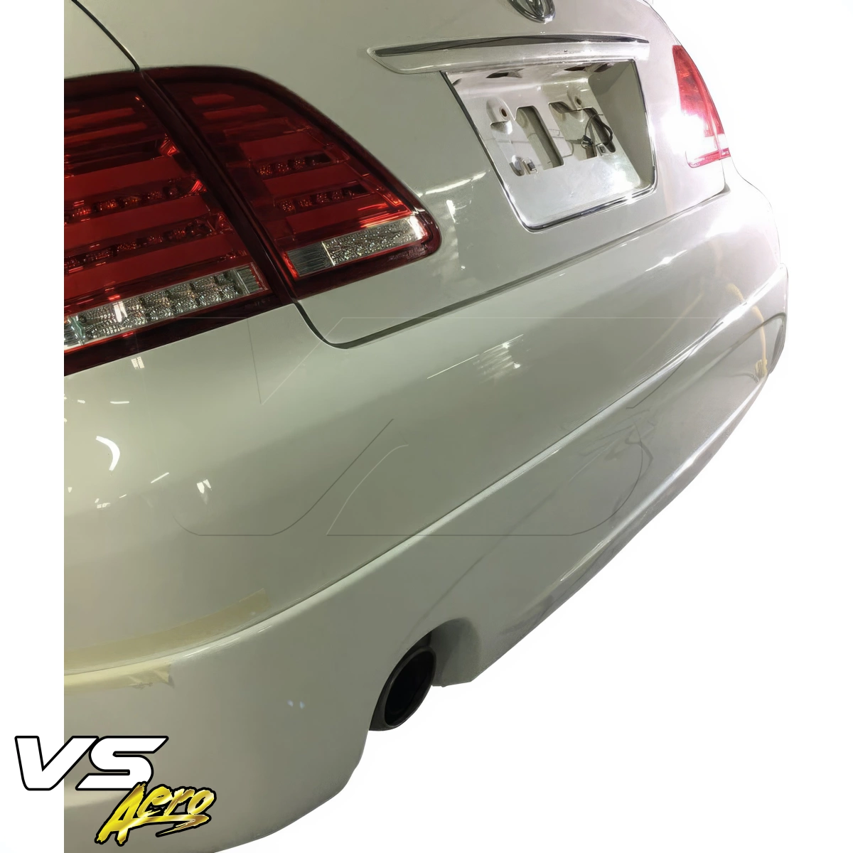 Modify your Toyota Crown 2003 with our Exterior/Rear Lips - 3