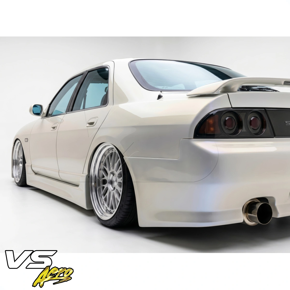 Modify your Nissan Skyline (R33) GTS 1993 with our Exterior/Complete Body Kits - 10