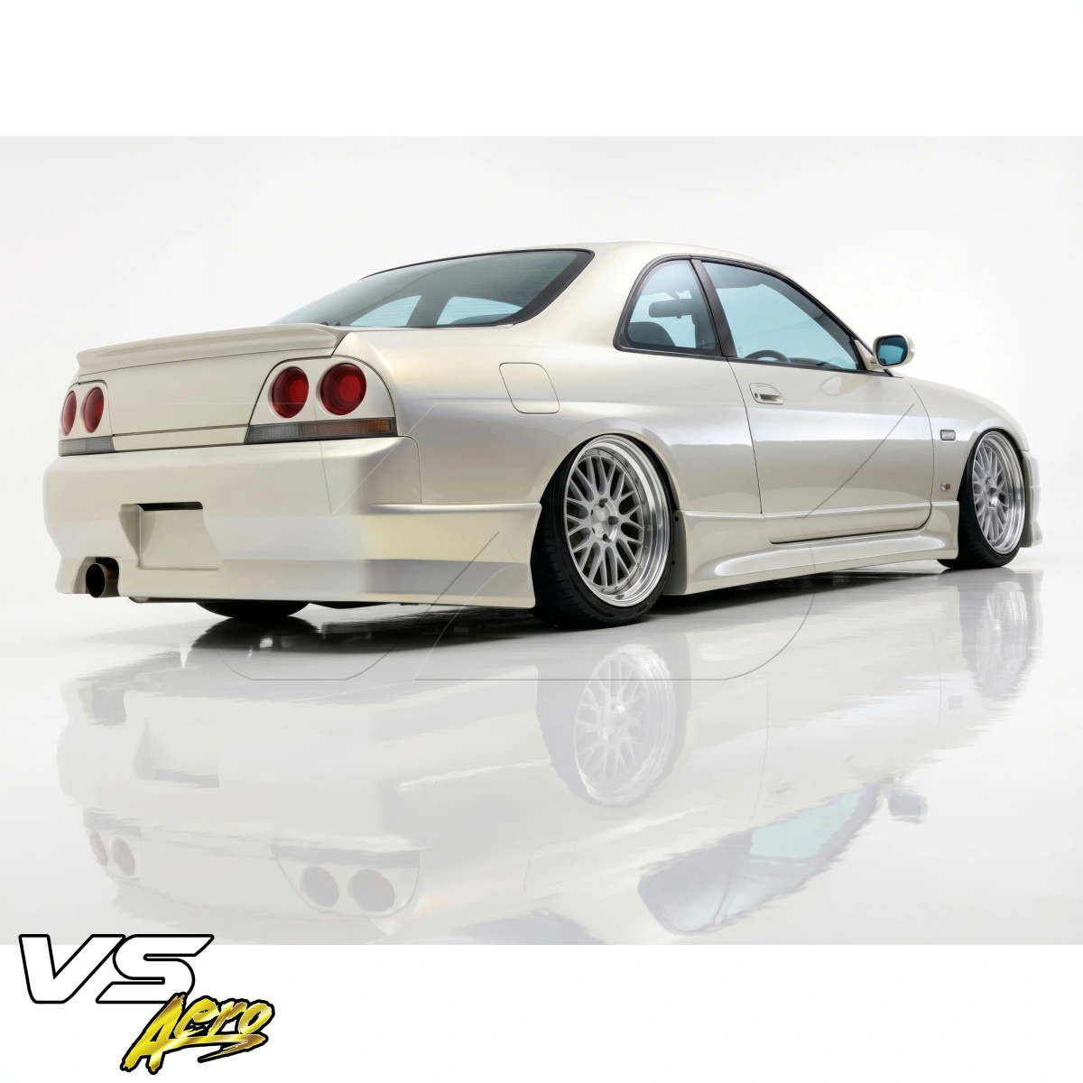 Modify your Nissan Skyline (R33) GTS 1993 with our Exterior/Rear Bumpers - 4