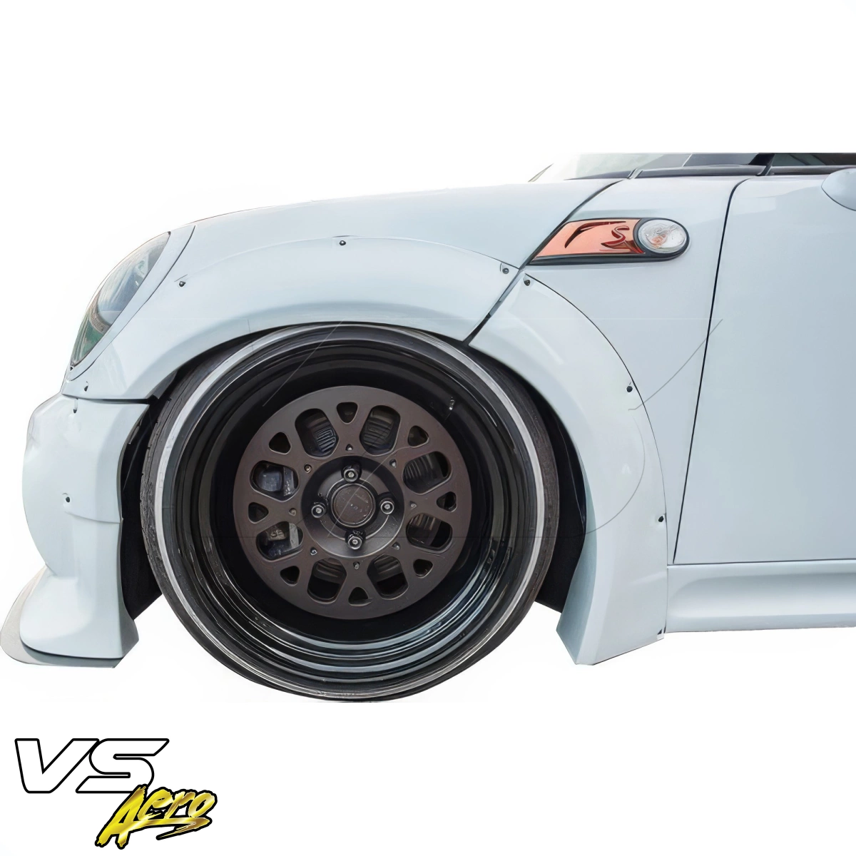 Modify your Mini Cooper 2007 with our Exterior/Complete Body Kits - 2