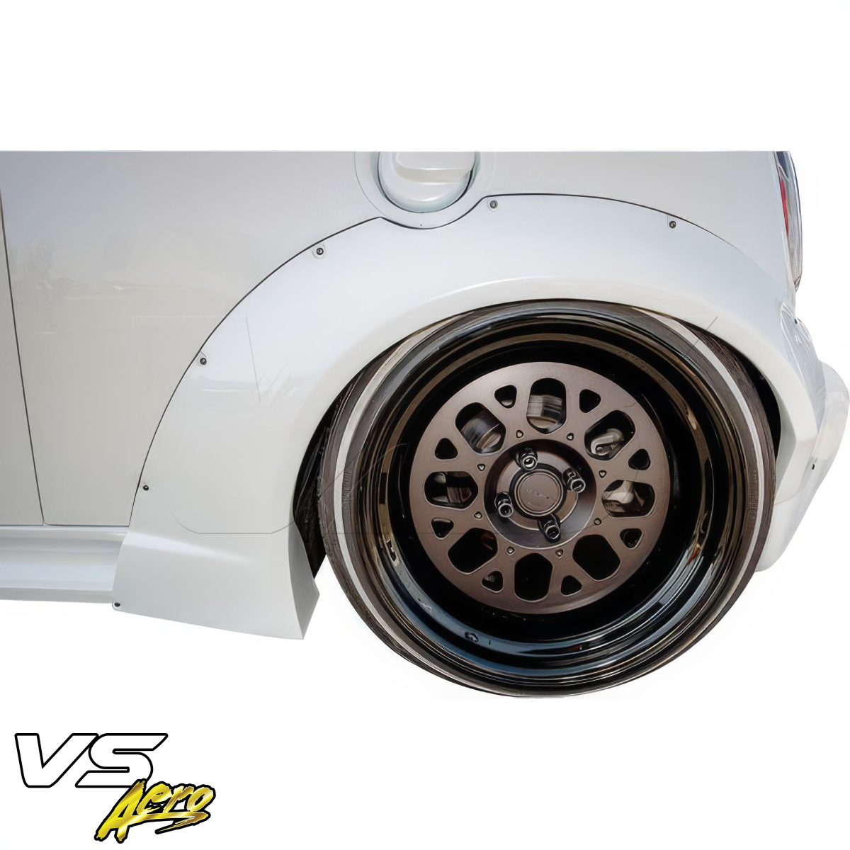 Modify your Mini Cooper 2007 with our Exterior/Complete Body Kits - 