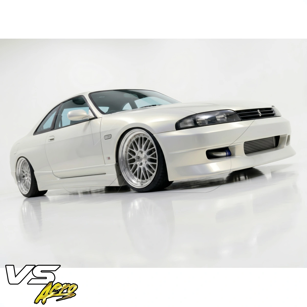Modify your Nissan Skyline (R33) GTS 1993 with our Exterior/Complete Body Kits - 4