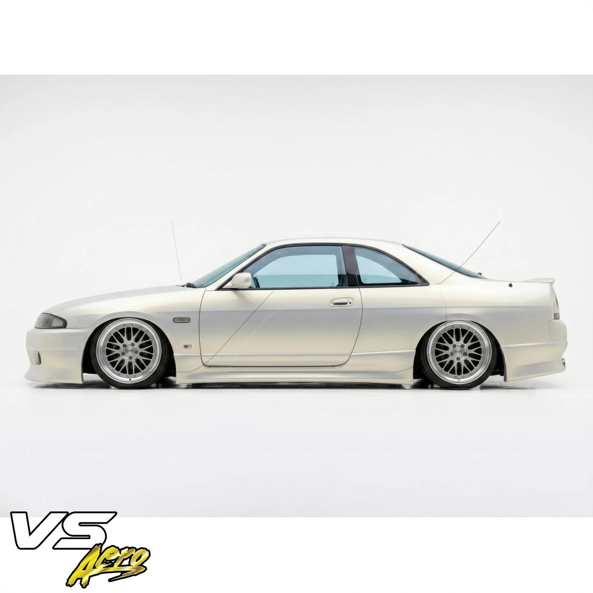 Modify your Nissan Skyline (R33) GTS 1993 with our Exterior/Complete Body Kits - 6