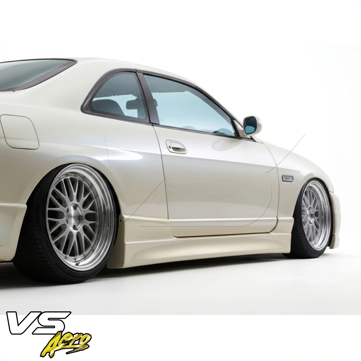 Modify your Nissan Skyline (R33) GTS 1993 with our Exterior/Complete Body Kits - 8