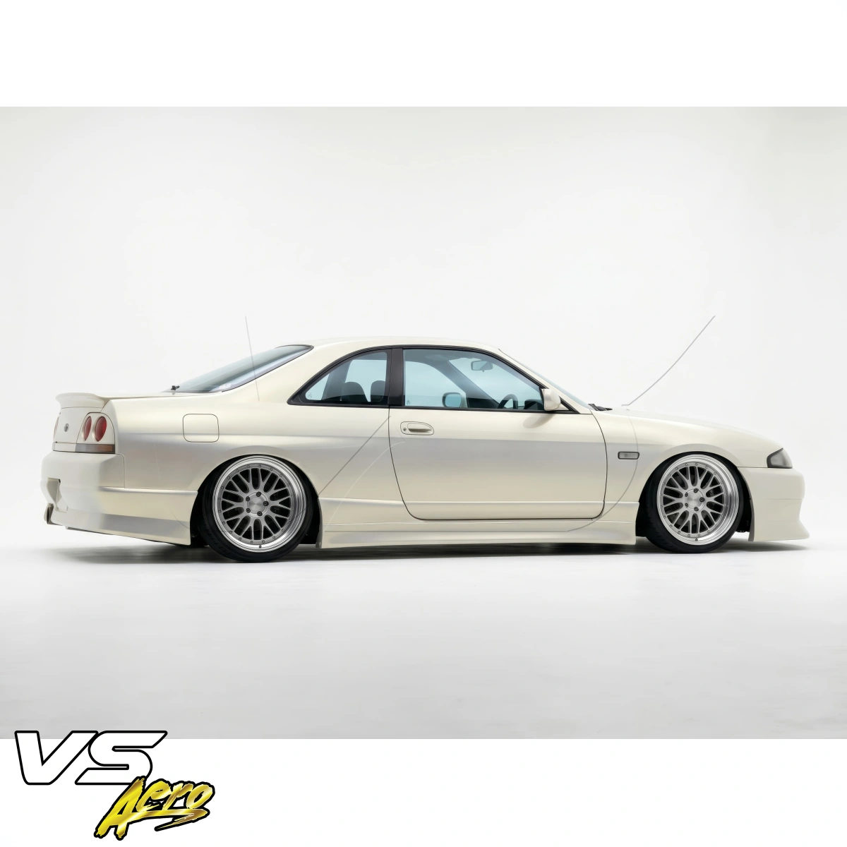 Modify your Nissan Skyline (R33) GTS 1993 with our Exterior/Complete Body Kits - 9