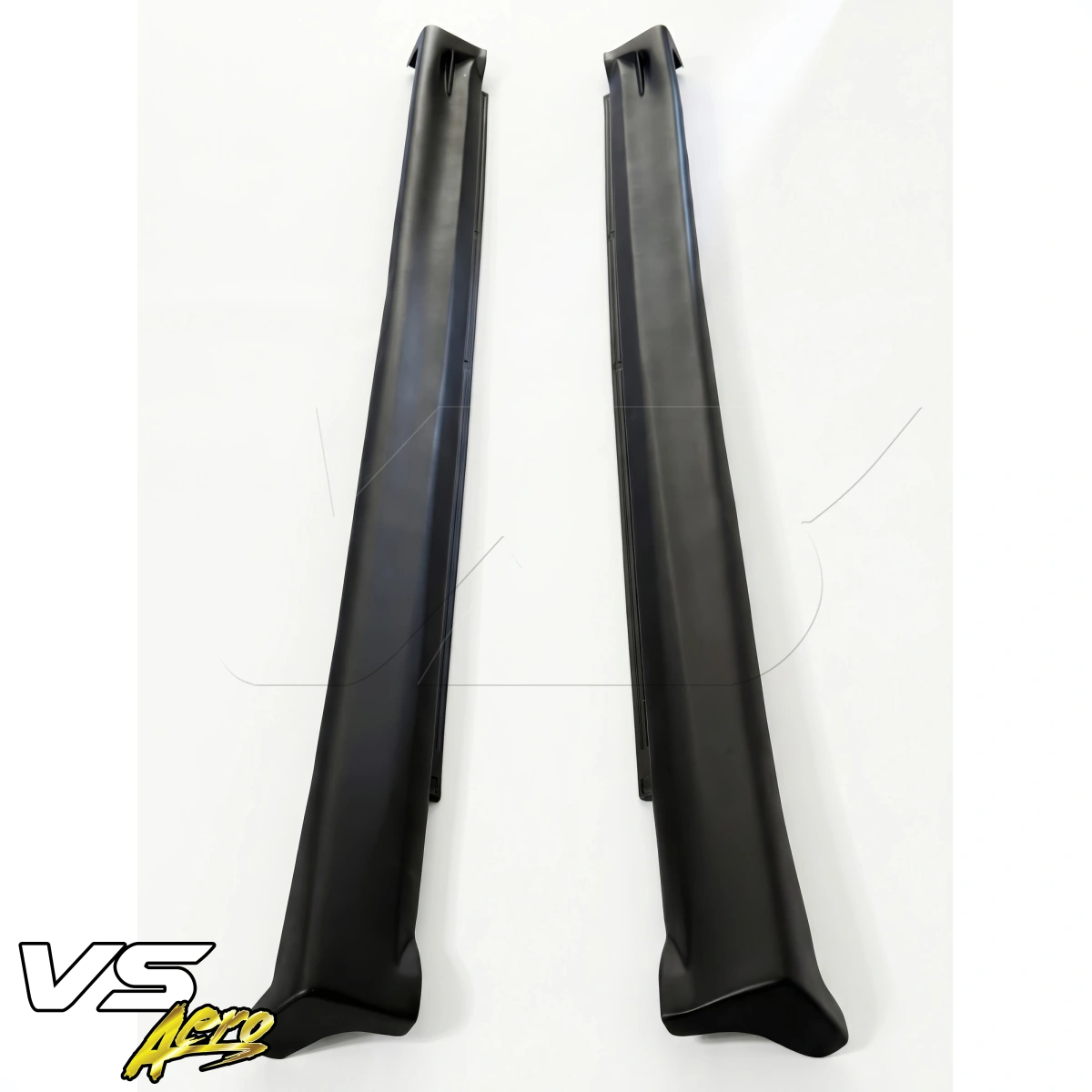Modify your Dodge Magnum 2005 with our Exterior/Side Skirts - 24