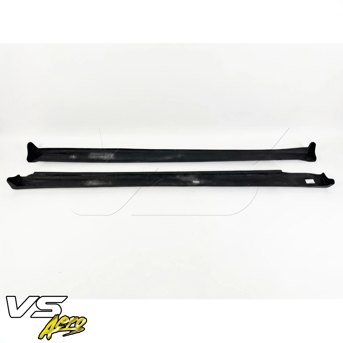 Modify your Dodge Magnum 2005 with our Exterior/Side Skirts - 26