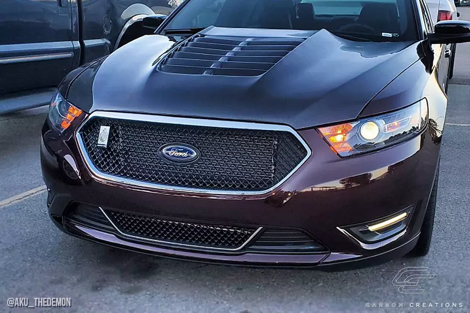 2013-2019 Ford Taurus Carbon Creations GT500 V2 Hood 1 Piece - Image 11