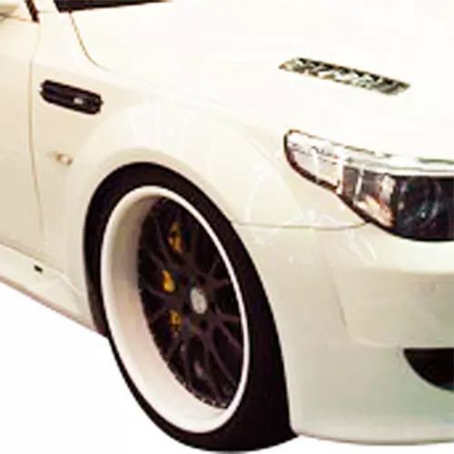 ModeloDrive FRP LUMM CL5RS Wide Body Kit > BMW 5-Series E60 2004-2010 > 4dr - Image 17