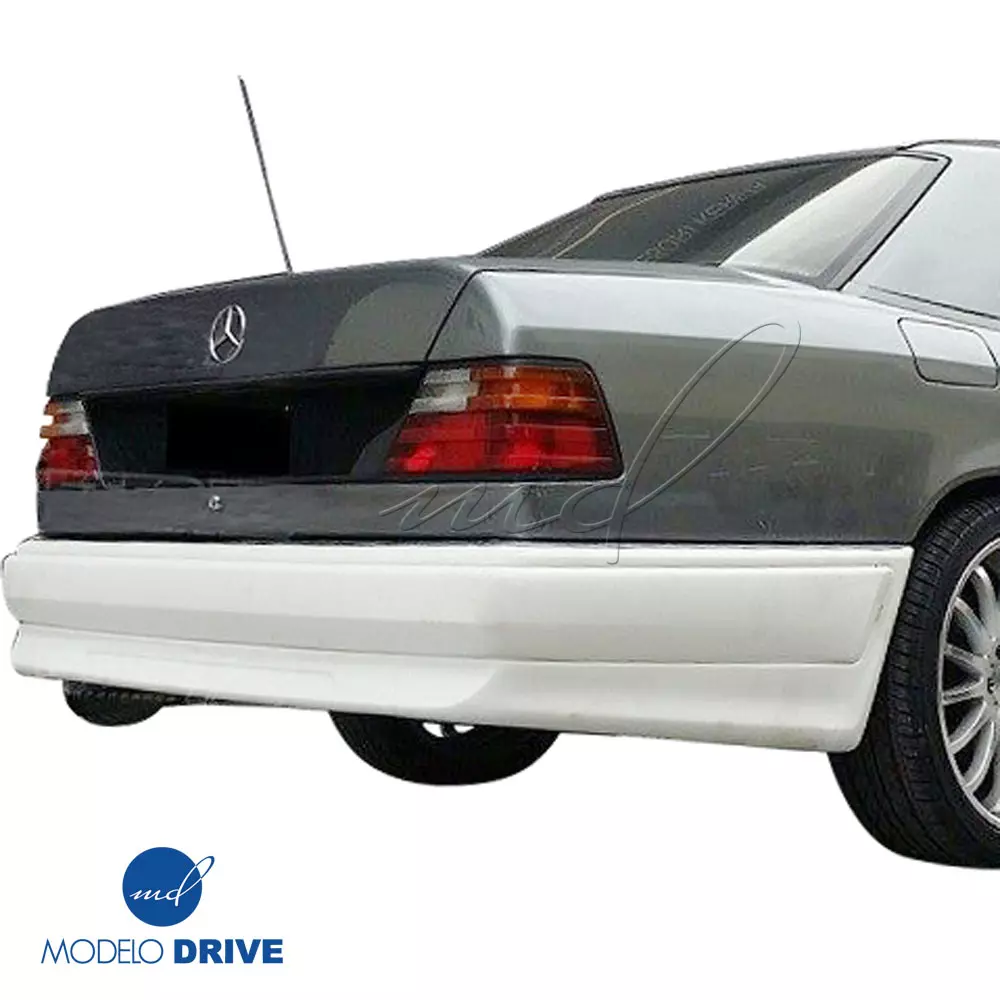 ModeloDrive FRP AMGe Rear Bumper > Mercedes-Benz C-Class W202 1994-2000 - Image 3